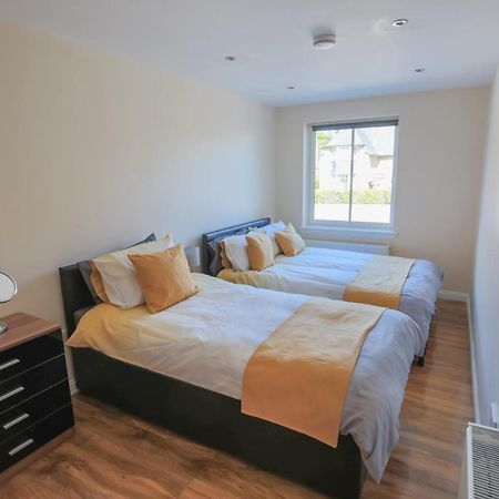 Stylish Modern Newly Built Apartment 15 Min From City Centre EDI Buitenkant foto