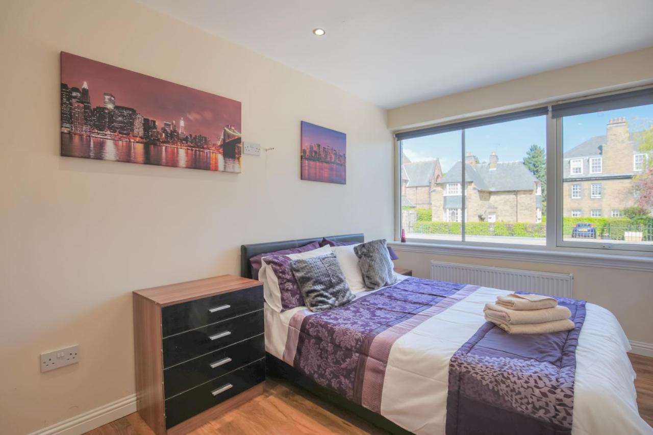 Stylish Modern Newly Built Apartment 15 Min From City Centre EDI Buitenkant foto